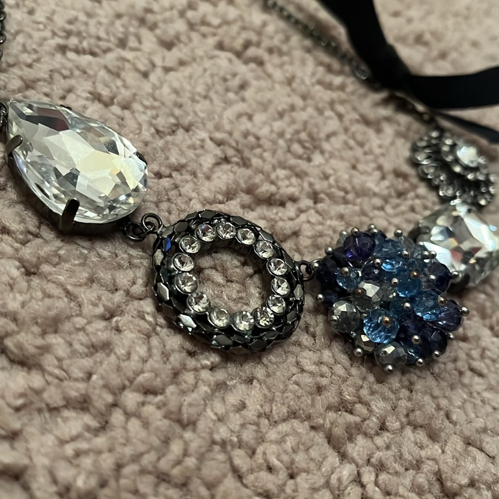 Blue Simply Vera Necklace - Picture 3 of 4